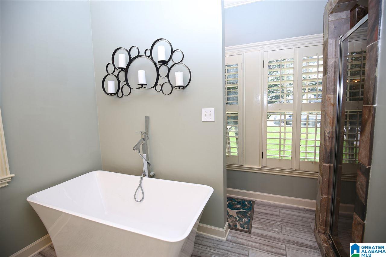 108 Edgewood Boulevard Birmingham, AL 35209 - Photo 9 of 22
