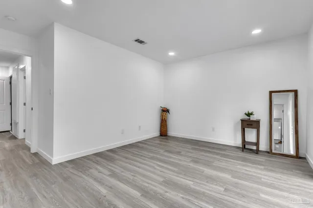 $325,000 | 4044 Elmcrest Drive, Pensacola, FL 32504