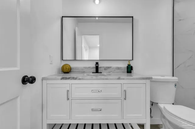 $325,000 | 4044 Elmcrest Drive, Pensacola, FL 32504