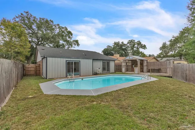 $325,000 | 4044 Elmcrest Drive, Pensacola, FL 32504