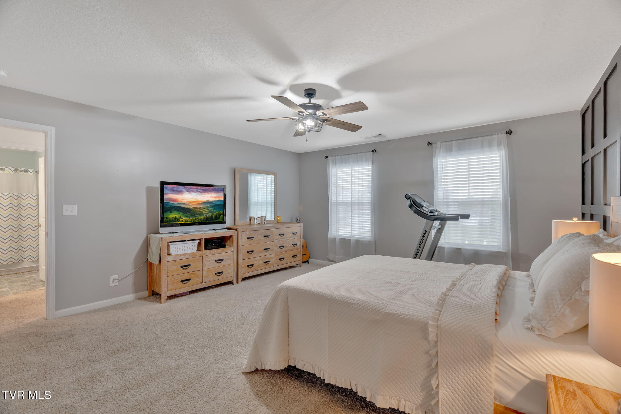 2927 Southbridge Road Kingsport, TN 37664 - Photo 27 of 40 27-web-or-mls-DSC09650