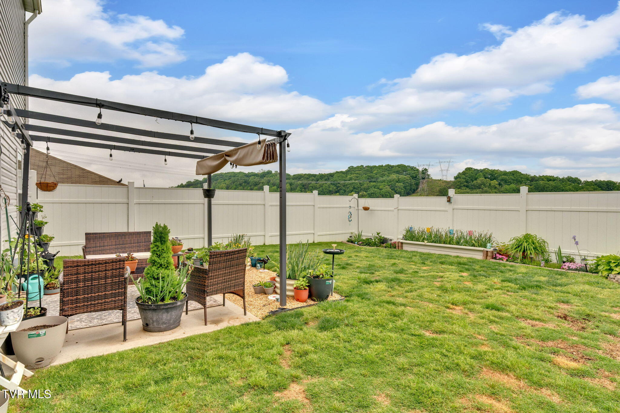 2927 Southbridge Road Kingsport, TN 37664 - Photo 36 of 40 36-web-or-mls-DSC09680