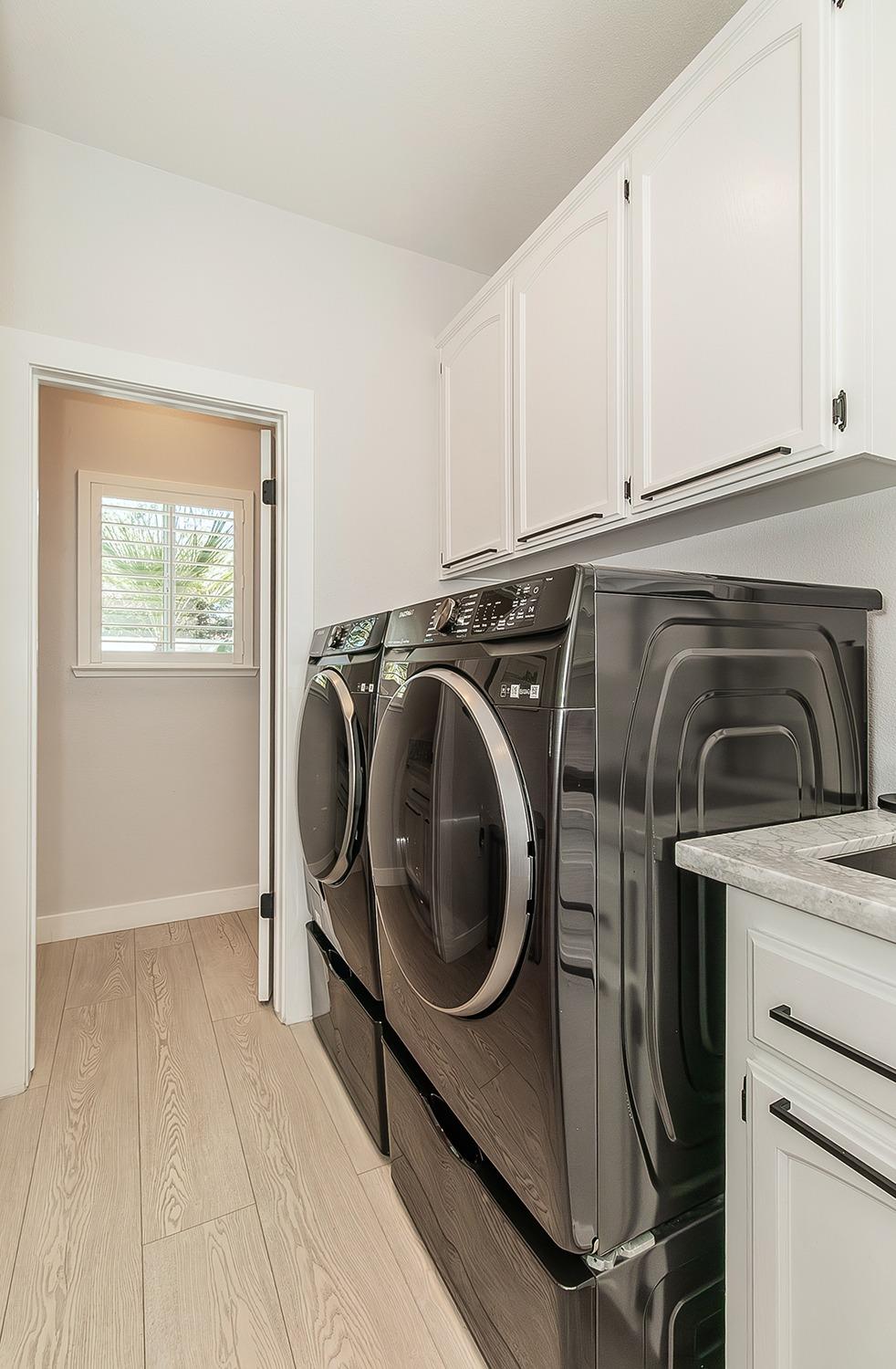 1980 Lawrence Avenue Clovis, CA 93611 - Photo 20 of 54