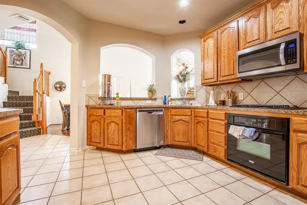 $2,750 | 5908 Silver Buckle Drive, McKinney, TX 75070