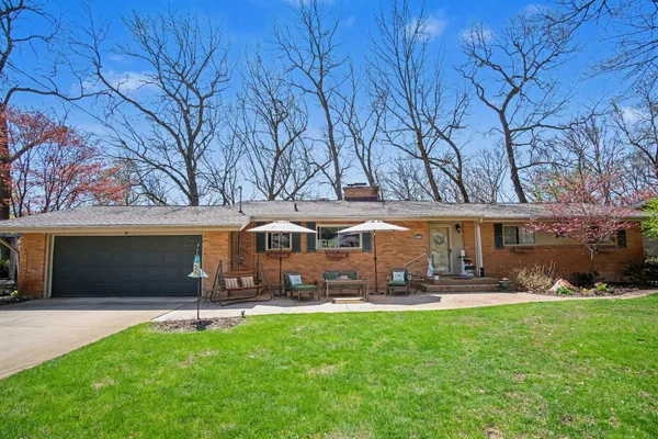 $492,000 | 3115 Dorais Drive Northeast, Grand Rapids, MI 49525