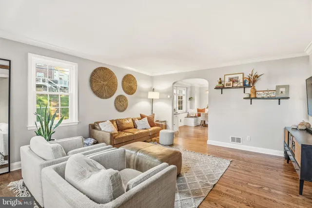 $489,900 | 425 Rodgers Court, Baltimore, MD 21212