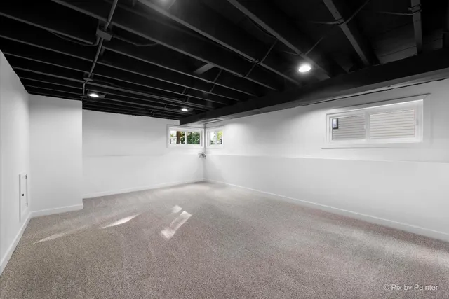 $415,000 | 600 North Iowa Avenue, Villa Park, IL 60181