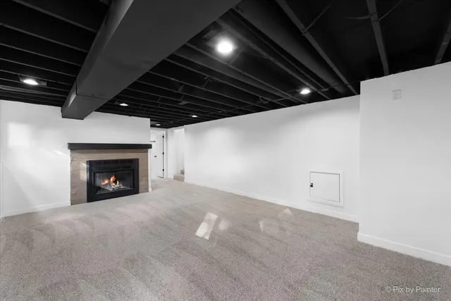 $415,000 | 600 North Iowa Avenue, Villa Park, IL 60181