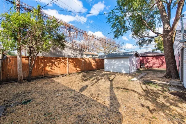 $415,000 | 600 North Iowa Avenue, Villa Park, IL 60181