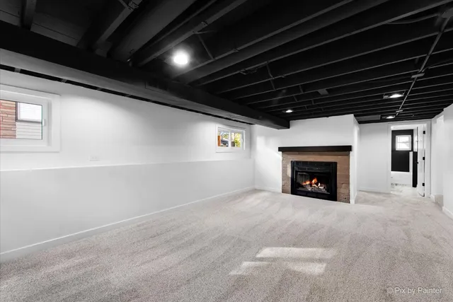 $415,000 | 600 North Iowa Avenue, Villa Park, IL 60181