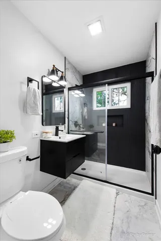 $415,000 | 600 North Iowa Avenue, Villa Park, IL 60181