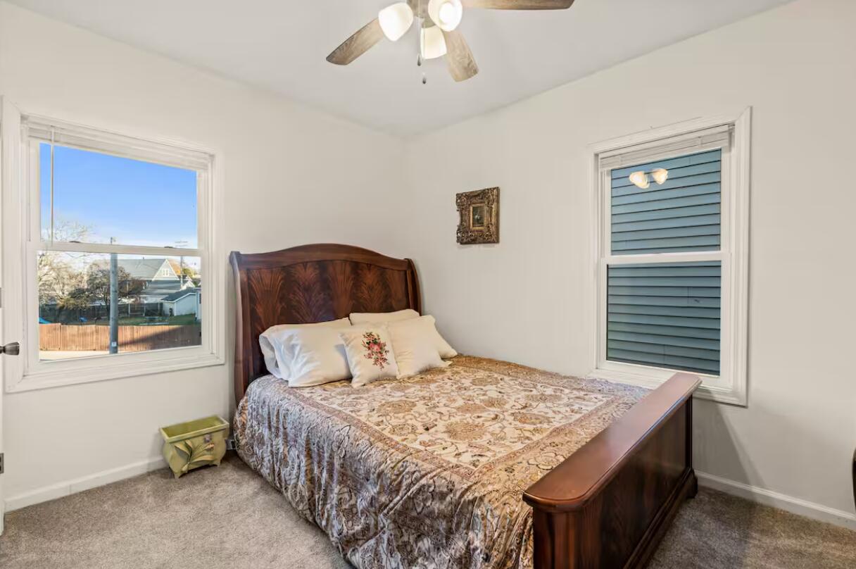 2853 South Ellen Street Milwaukee, WI 53207 - Photo 17 of 27 Upstairs Bedroom