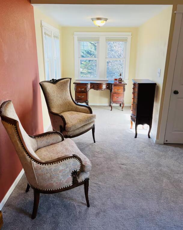 2853 South Ellen Street Milwaukee, WI 53207 - Photo 20 of 27 Upstairs Flex Room