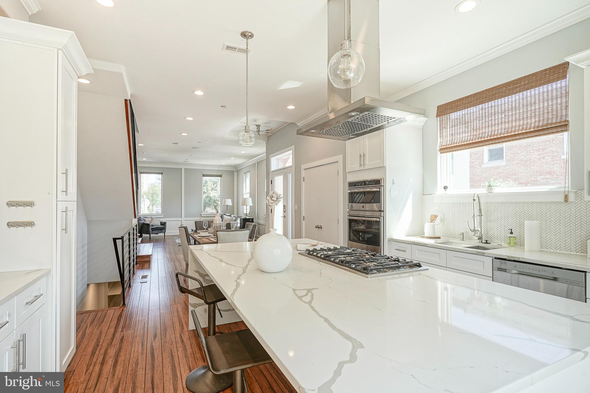 1620 Reed Street Philadelphia, PA 19146 - Photo 10 of 49