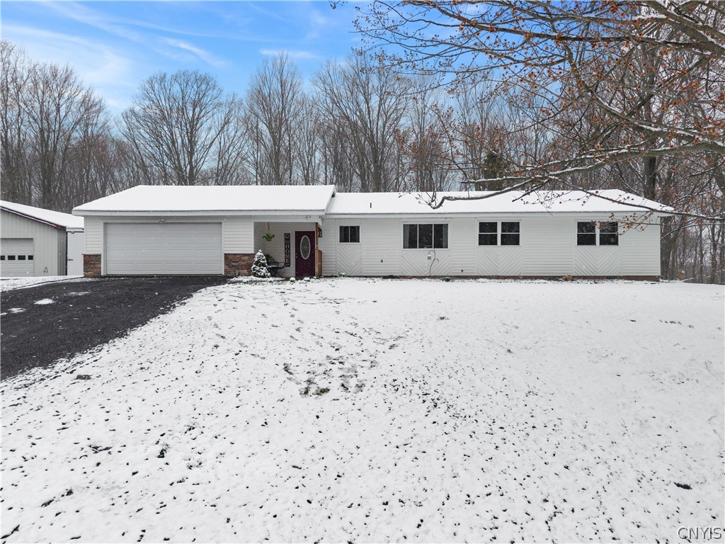 50 West Myers Road Minetto, NY 13126 - Photo 2 of 30