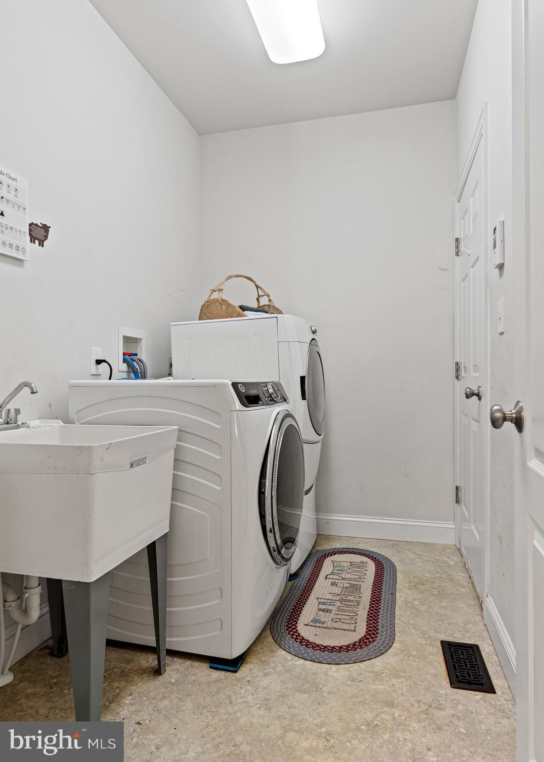 1650 Doerr Road Quakertown, PA 18951 - Photo 22 of 48 Laundry room leads to garage.
