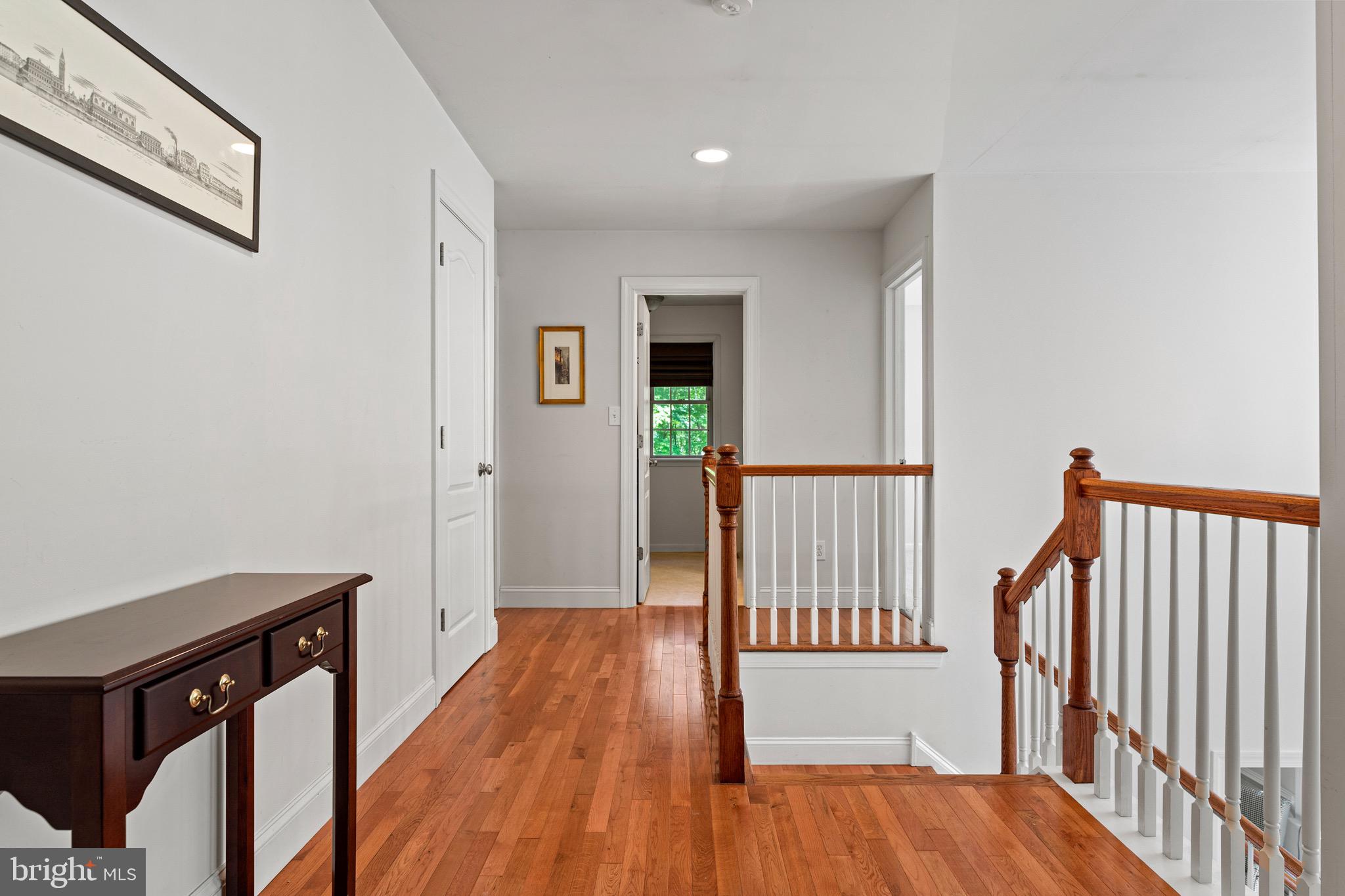 1650 Doerr Road Quakertown, PA 18951 - Photo 34 of 48 Hallway.