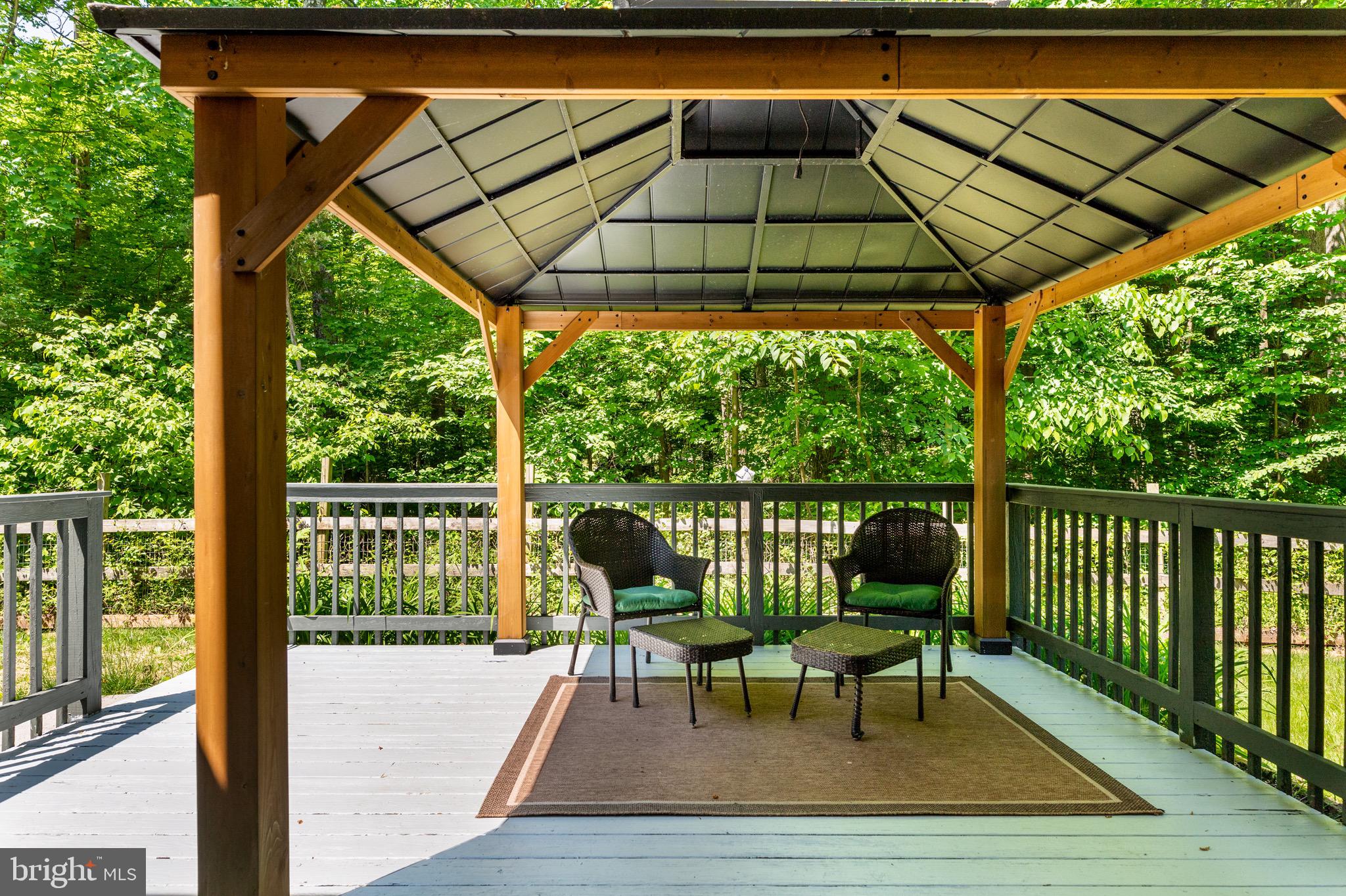 1650 Doerr Road Quakertown, PA 18951 - Photo 41 of 48 Deck with pergola.