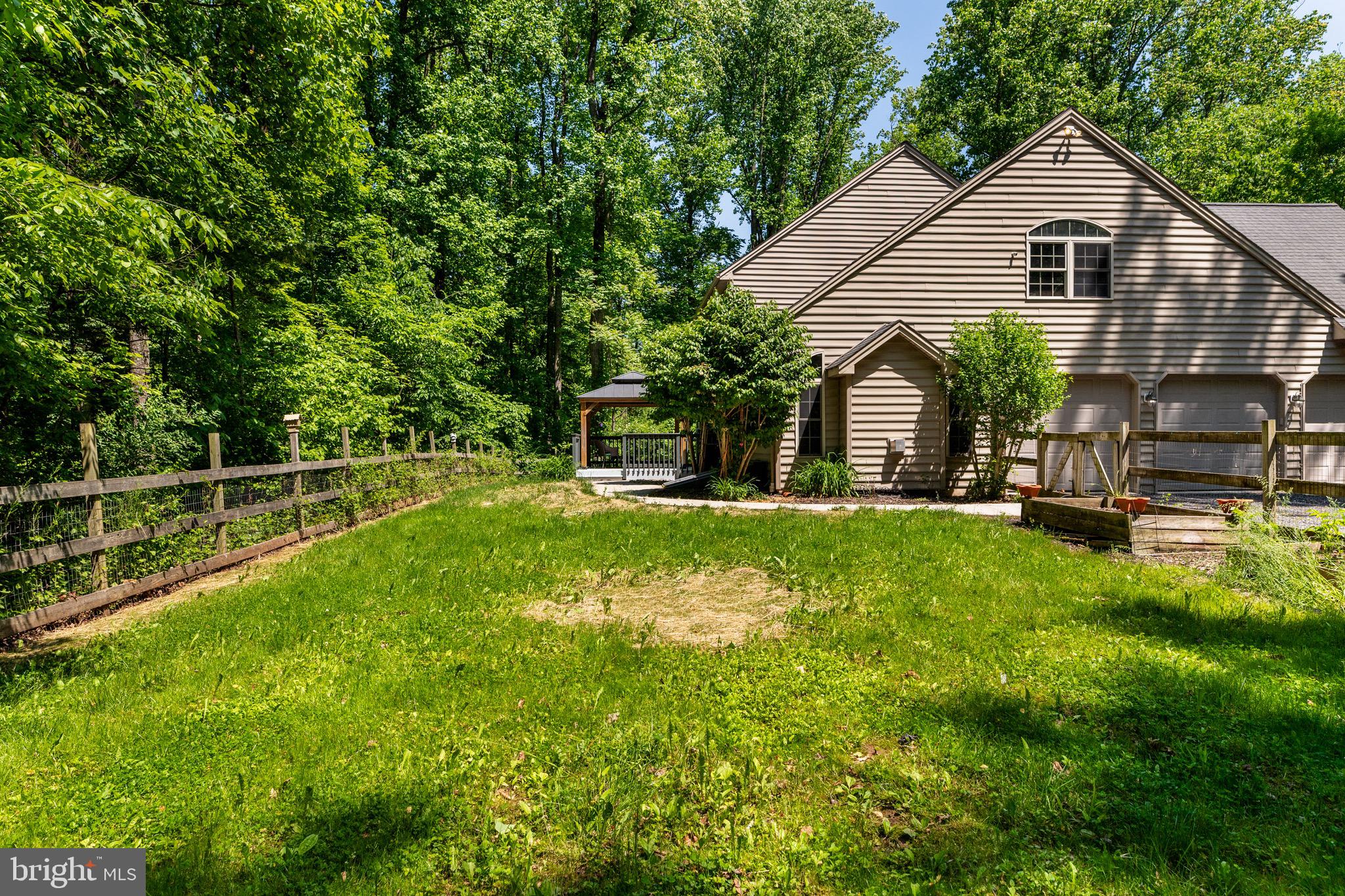 1650 Doerr Road Quakertown, PA 18951 - Photo 43 of 48 Backyard fully fenced in.