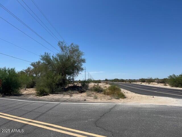 41 E Highway Bouse, AZ 85325 - Photo 3 of 11 5