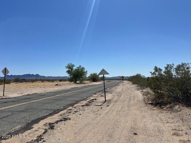 41 E Highway Bouse, AZ 85325 - Photo 6 of 11 8