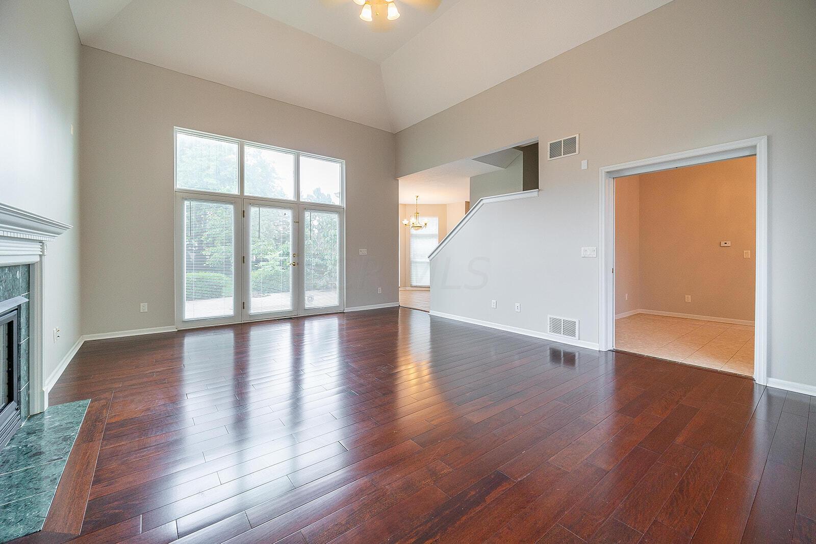 6263 Post Road Dublin, OH 43017 - Photo 16 of 79 Great Room