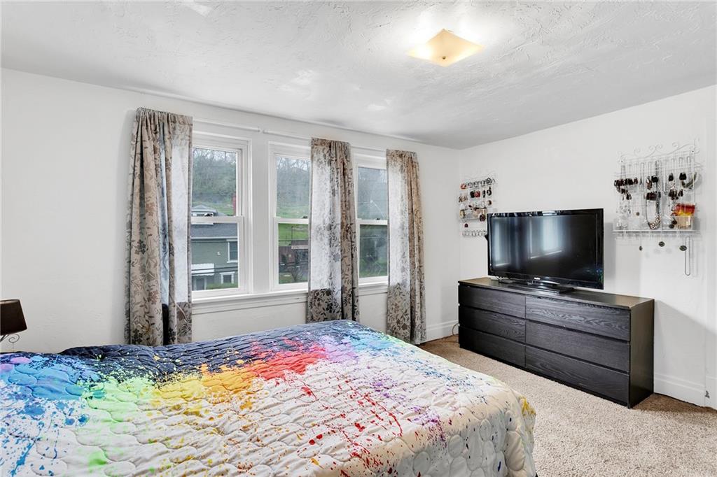 804 Bower Hill Road Bridgeville, PA 15017 - Photo 13 of 17 Gallery Image 13