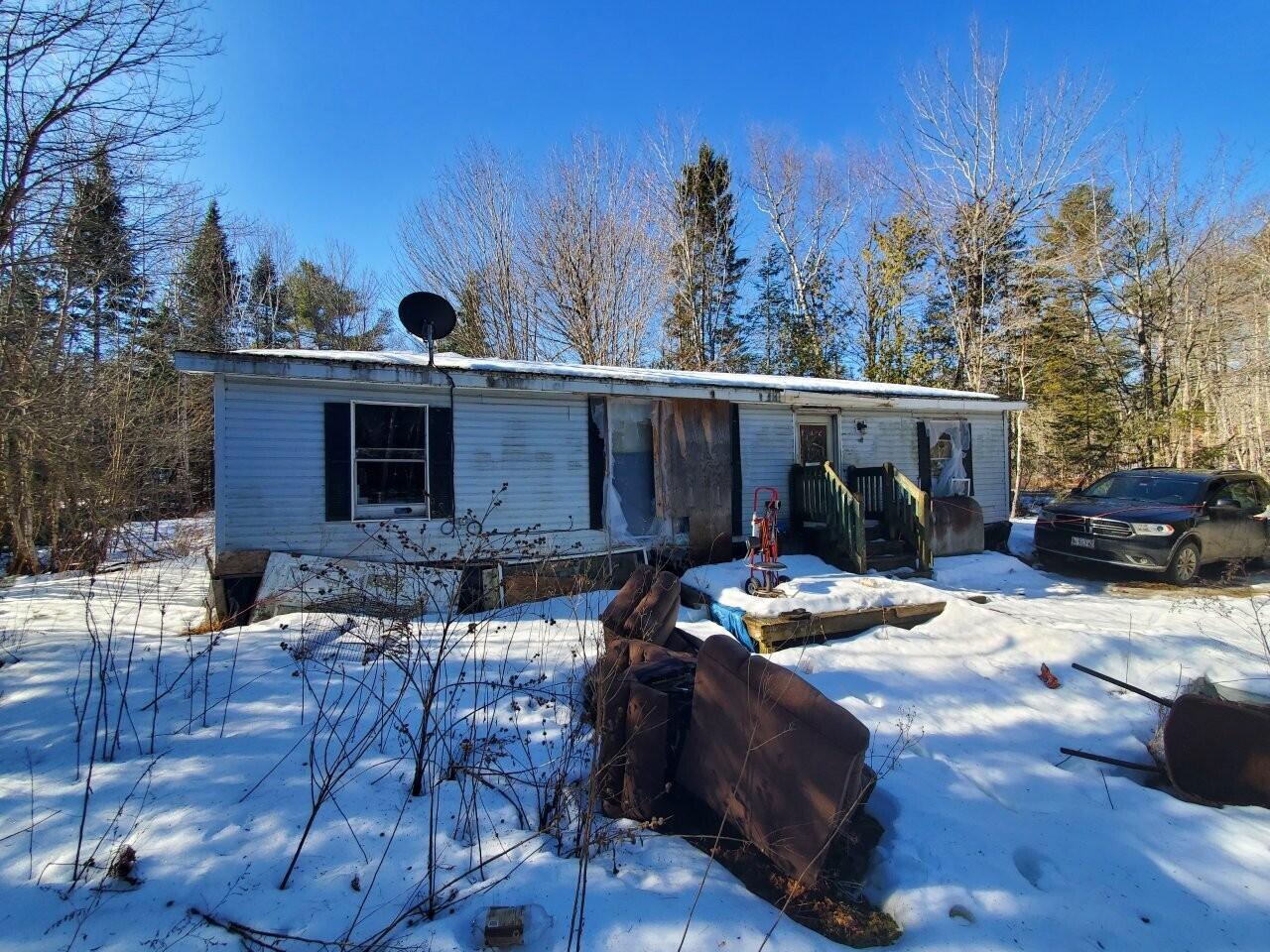 36 Wescott Streme Belfast, ME 04915 - Photo 4 of 38 20260310_095915