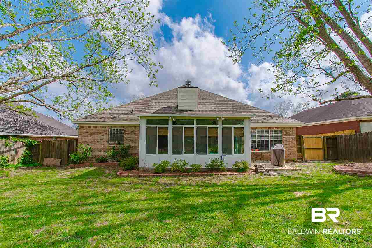 9211 Huckleberry Drive Daphne, AL 36527 - Photo 31 of 35 Back of Home
