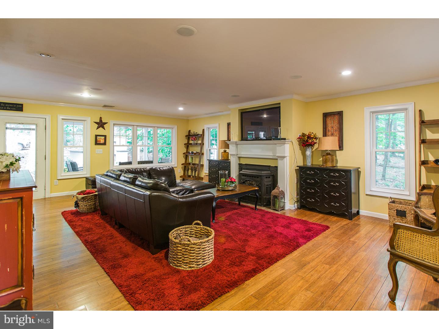 6914 Upper York Road New Hope, PA 18938 - Photo 6 of 25