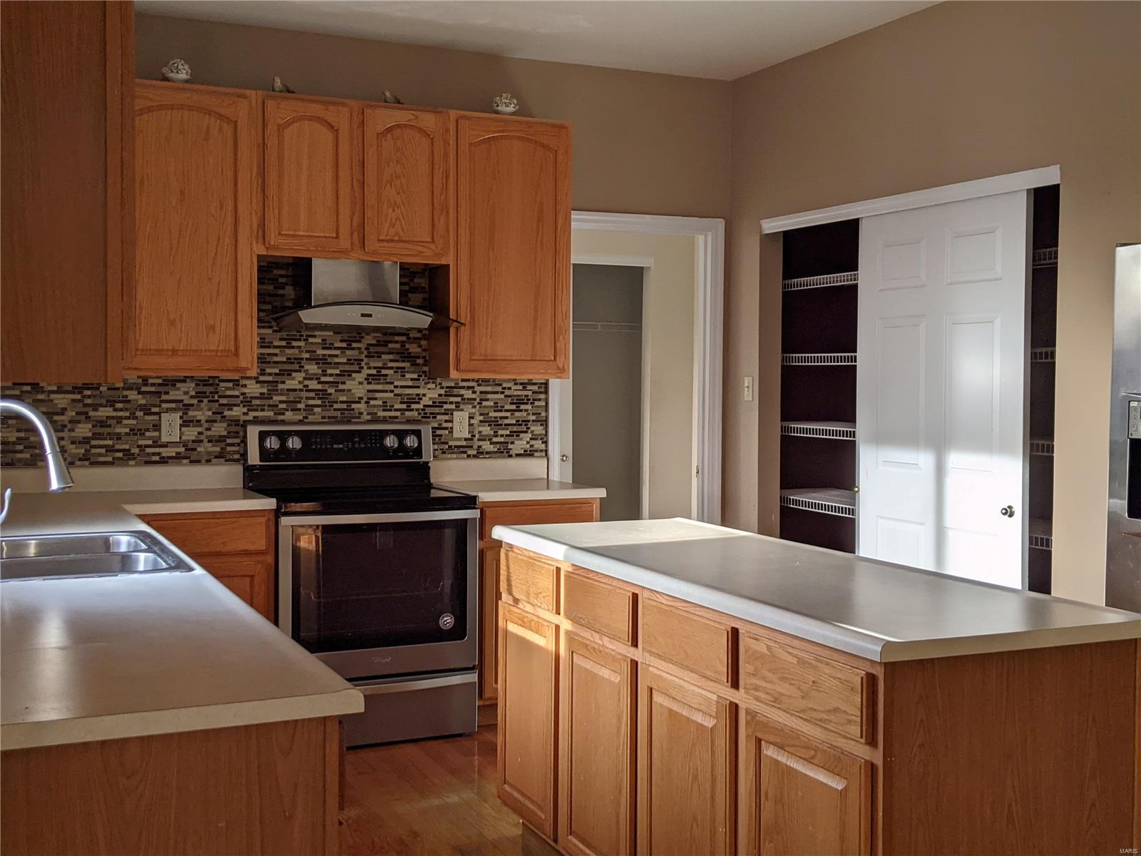 509 Rascal Crossing O'Fallon, MO 63366 - Photo 10 of 30