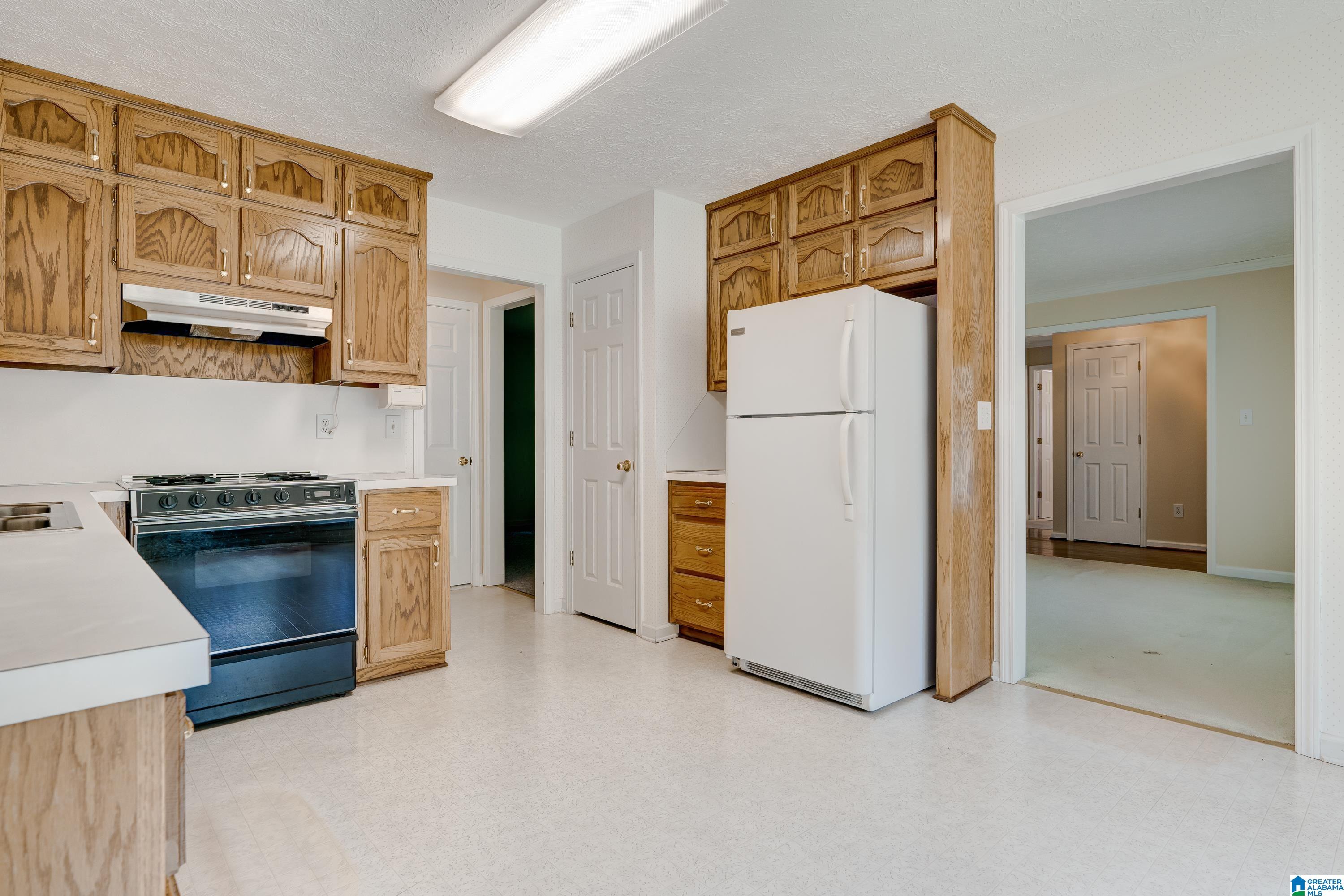6219 Eagle Ridge Circle Pinson, AL 35126 - Photo 6 of 29