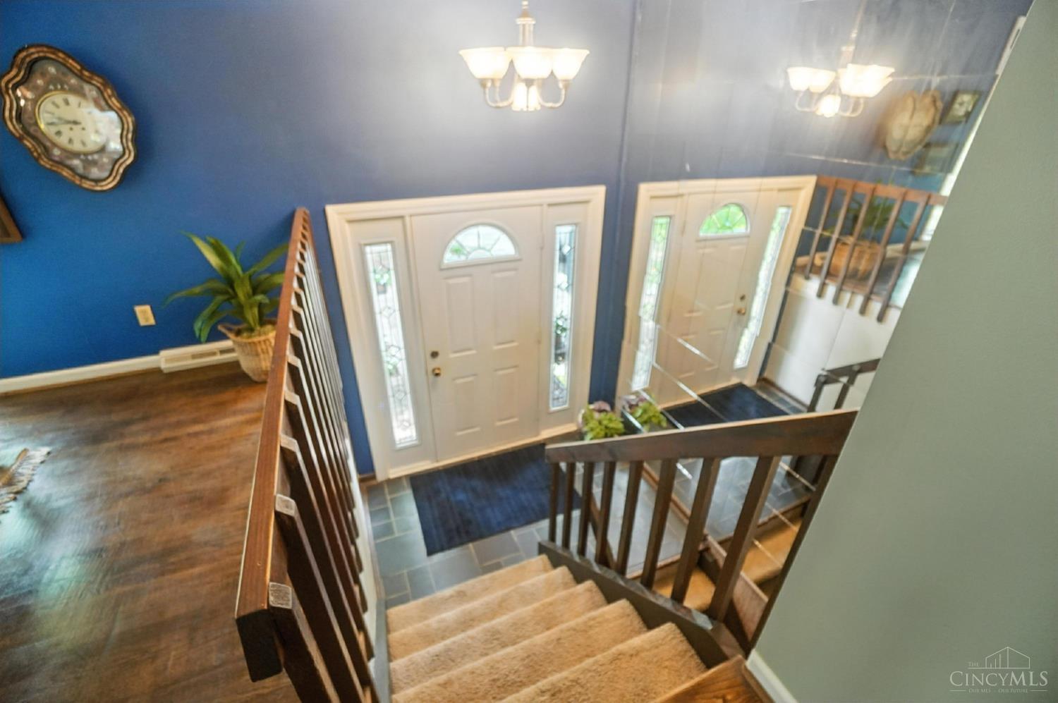 1092 Fox Run Road Milford, OH 45150 - Photo 6 of 51 Gallery Image 6