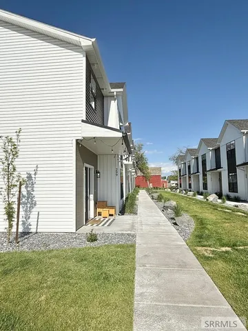 $365,000 | 299 Hummingbird Way, Sugar City, ID 83448