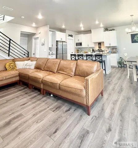 $365,000 | 299 Hummingbird Way, Sugar City, ID 83448