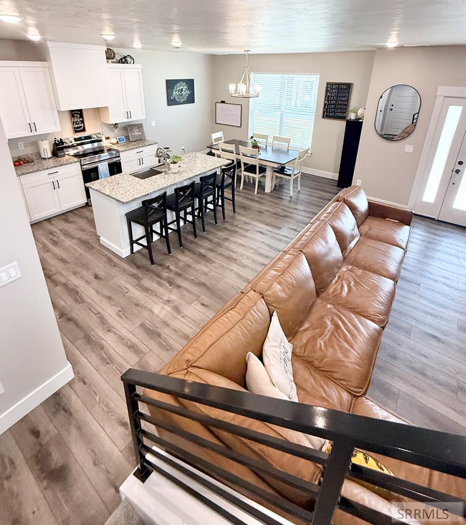 299 Hummingbird Way Sugar City, ID 83448 - Photo 10 of 46