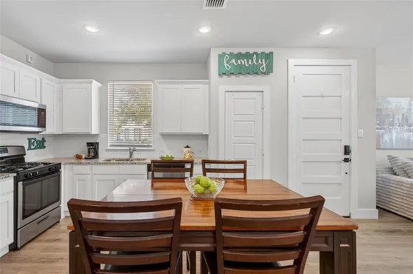 $299,900 | 7696 Resting Mews, North Richland Hills, TX 76182