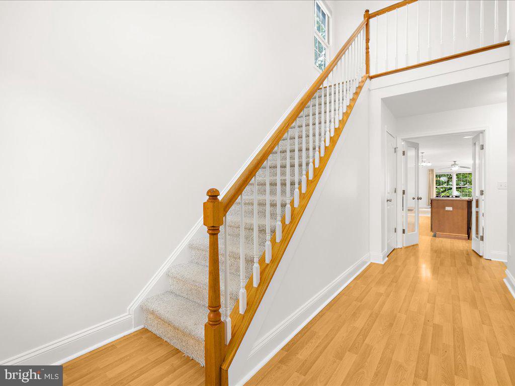 6153 Tolchester Road Rock Hall, MD 21661 - Photo 4 of 60 Two-story Entry Foyer