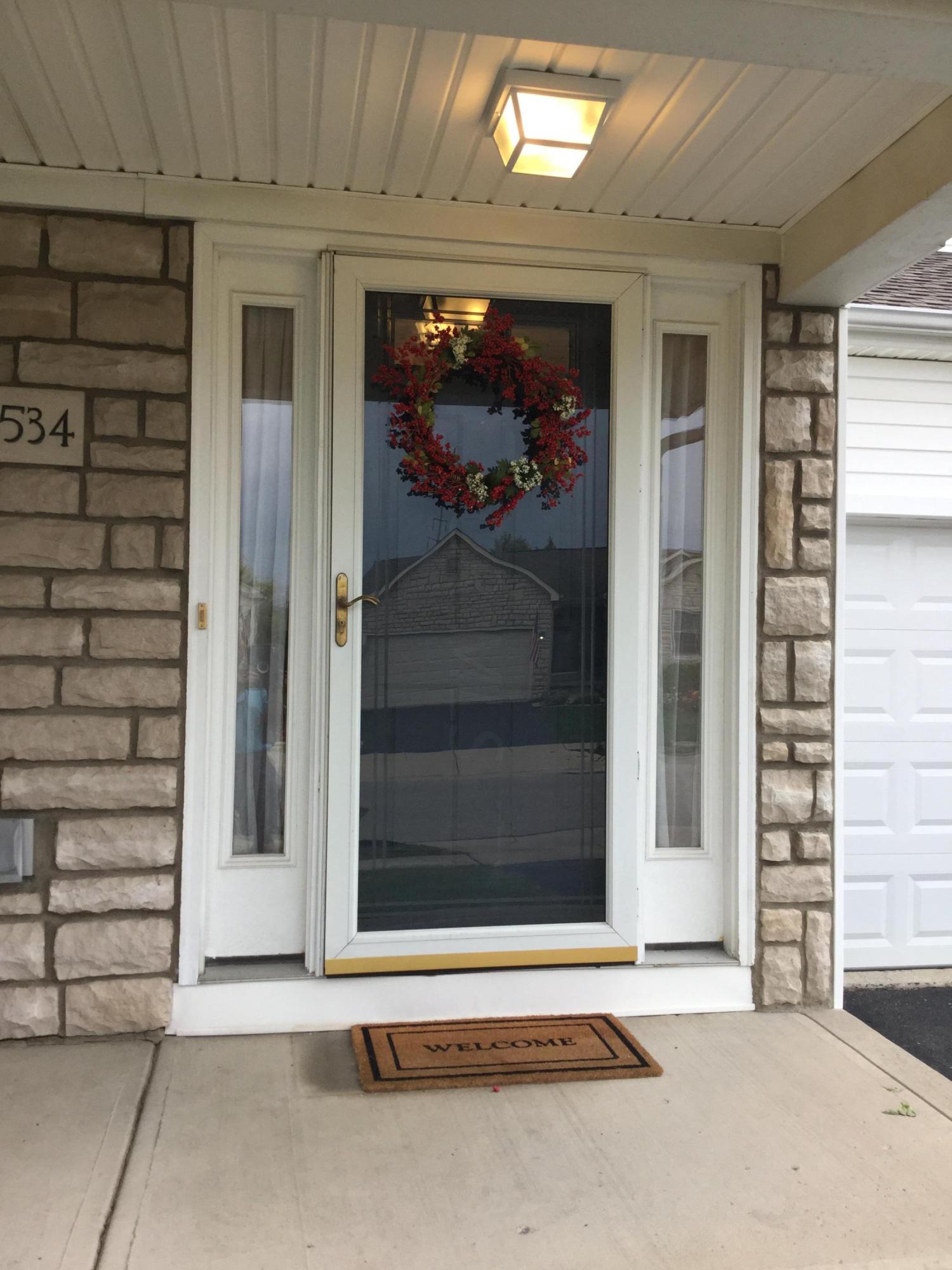 4534 Nickerson Road Columbus, OH 43228 - Photo 3 of 29
