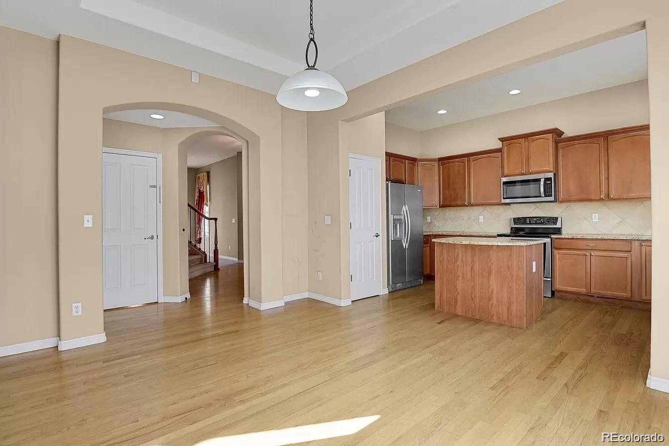 10886 Towerbridge Road Highlands Ranch, CO 80130 - Photo 10 of 32