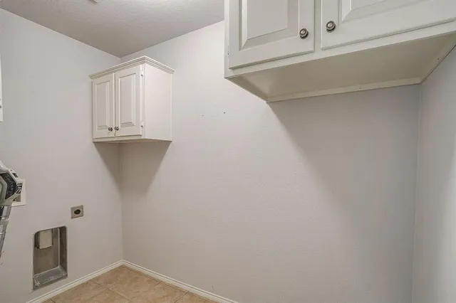 $295,000 | 706 Hill Lane, Cleburne, TX 76033