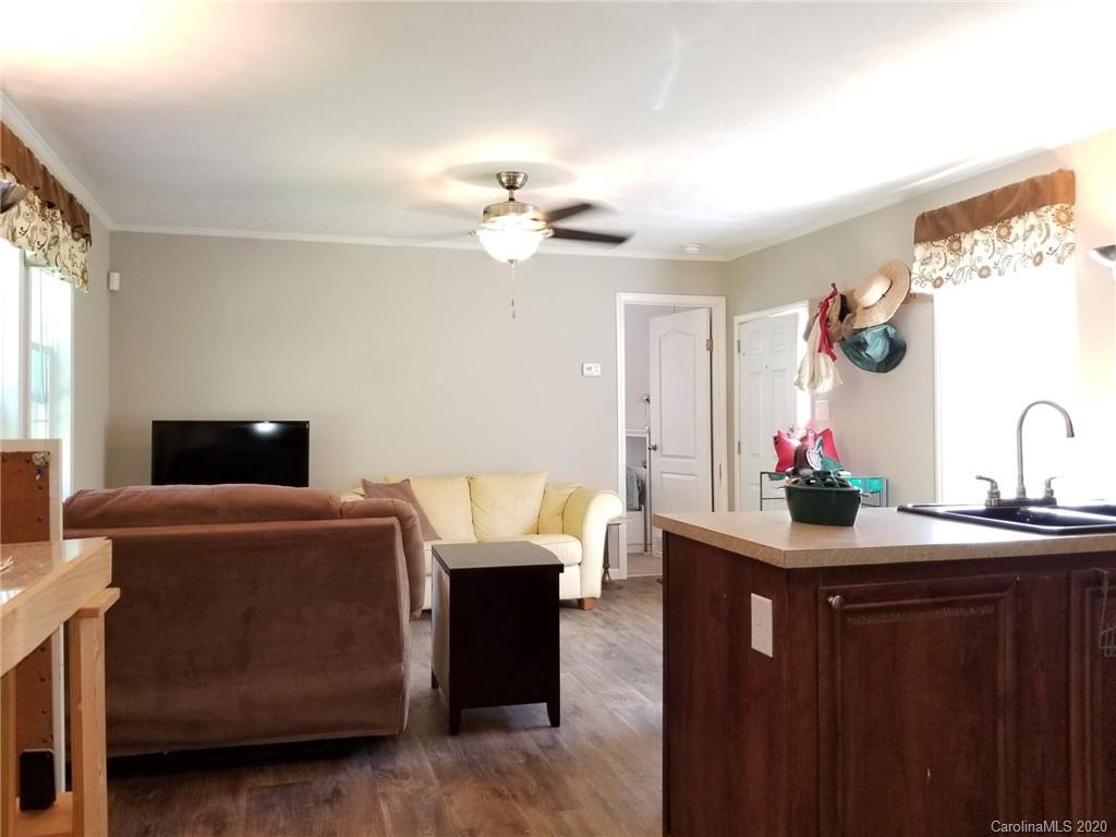 936 Earl Cauthen Road Heath Springs, SC 29058 - Photo 11 of 41 Gallery Image 11