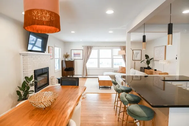 $949,000 | 201 Crescent Beach Drive, Burlington, VT 05408