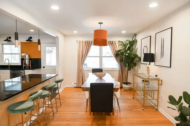 $949,000 | 201 Crescent Beach Drive, Burlington, VT 05408