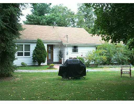 456 Aten Road Coraopolis, PA 15108 - Photo 1 of 8 Gallery Image 1