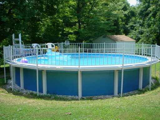 456 Aten Road Coraopolis, PA 15108 - Photo 3 of 8 Gallery Image 3
