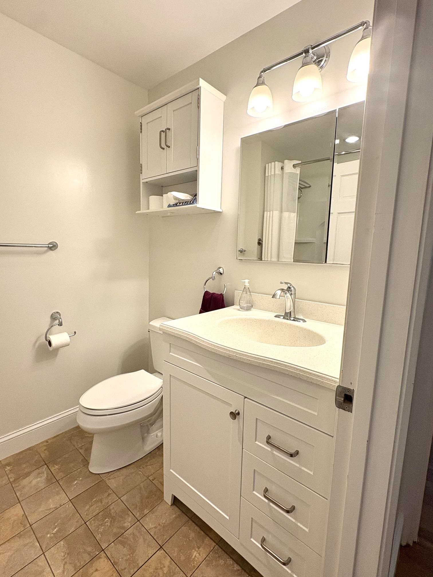 606 Ray Street Manchester, NH 03104 - Photo 33 of 60 Gallery Image 33
