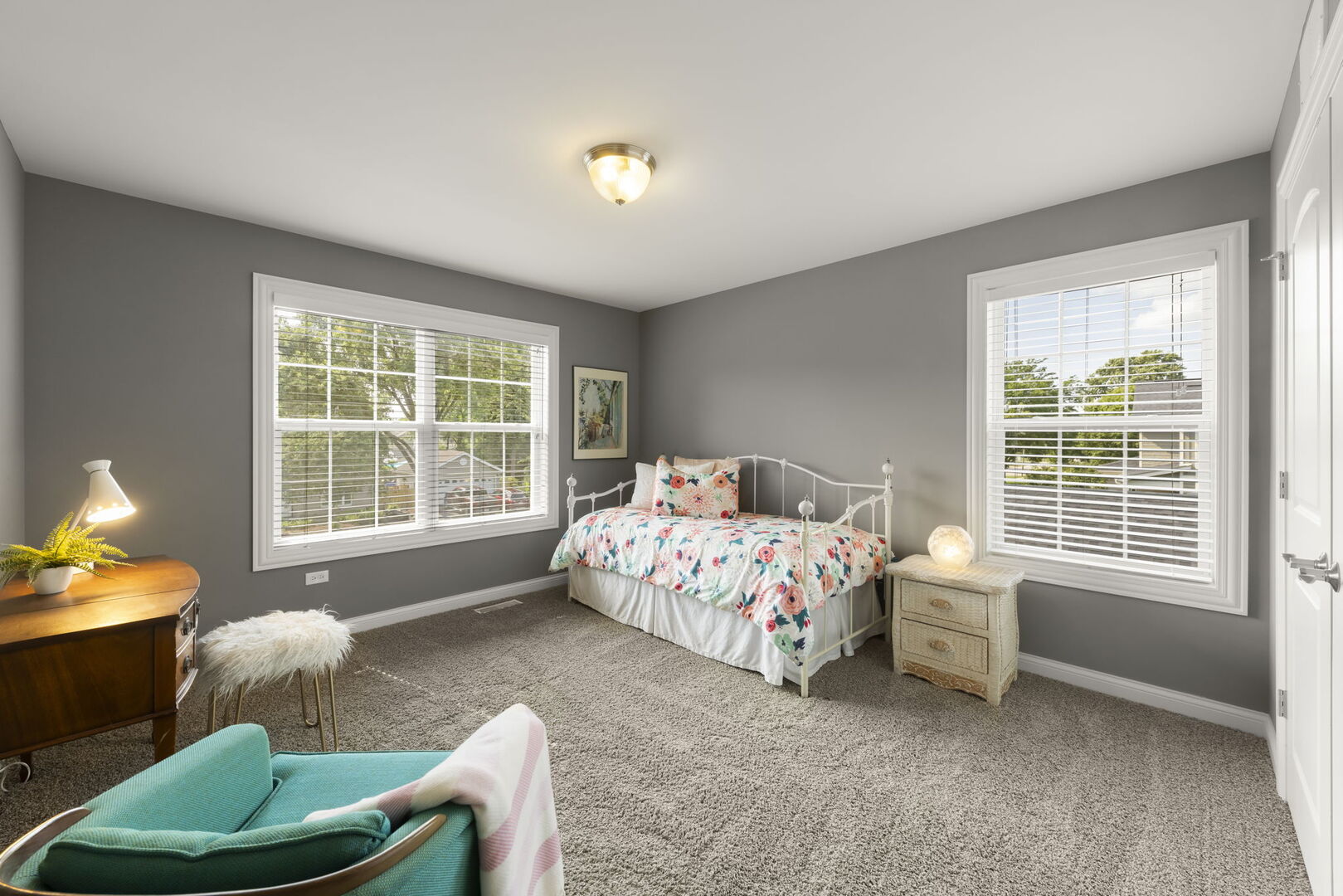 1711 Driving Park Road Wheaton, IL 60187 - Photo 23 of 46 Gallery Image 23