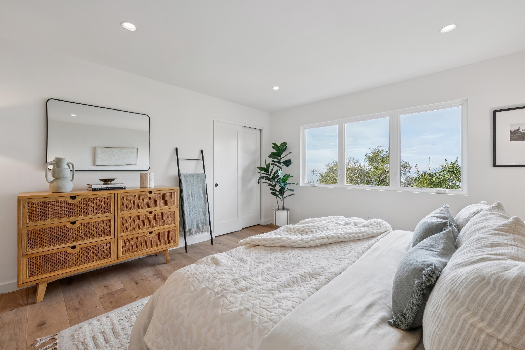 582 Euclid Avenue Berkeley, CA 94708 - Photo 27 of 49