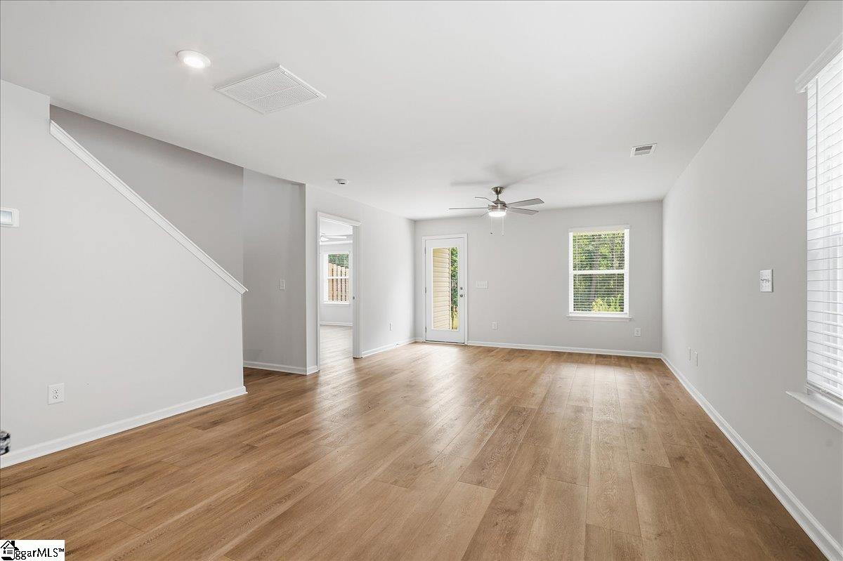 536 Winding Meadow Lane Greenville, SC 29607 - Photo 7 of 46